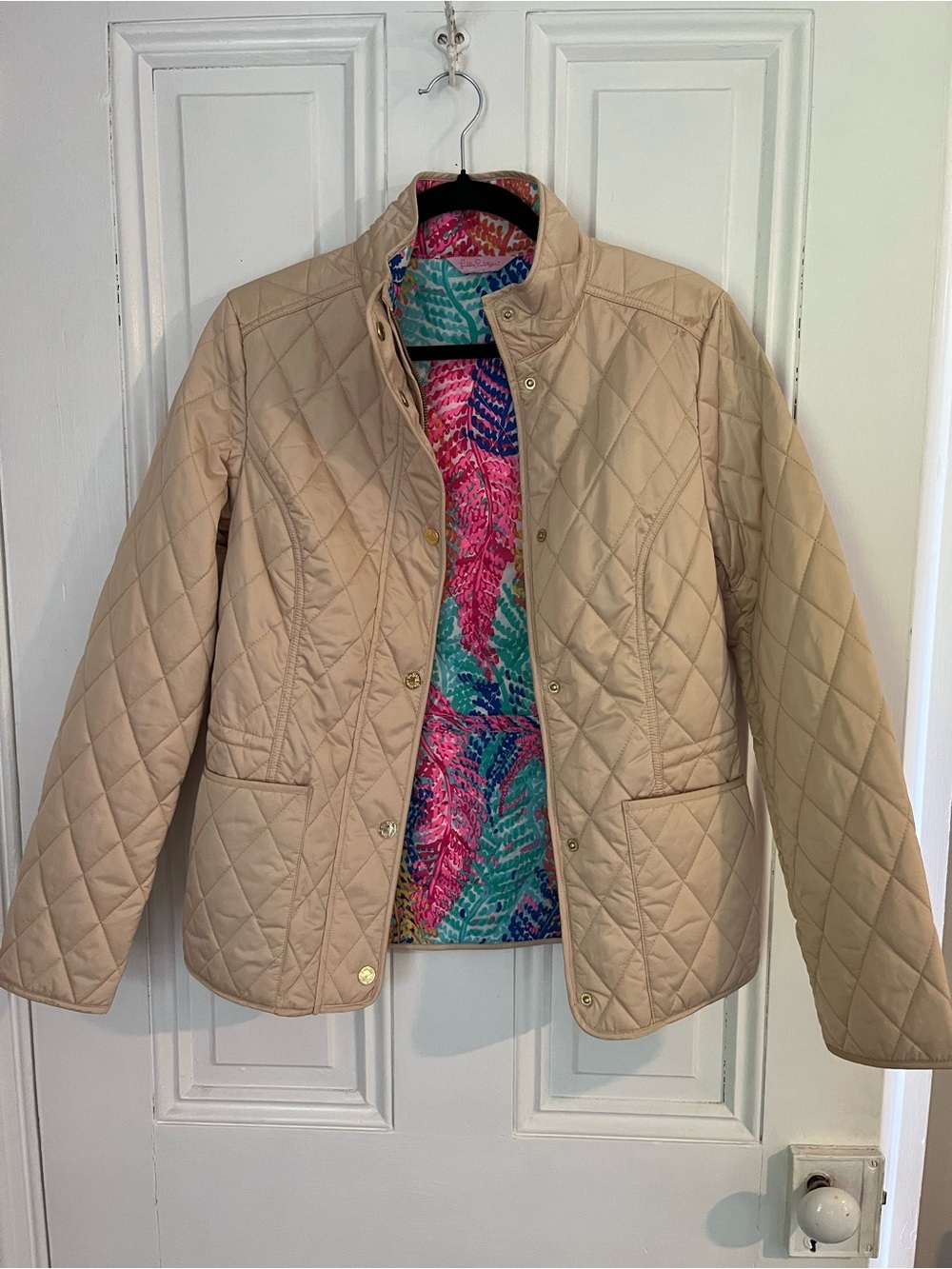 Lilly Pulitzer XS Quilted Beige Jacket with Pink & Teal Lining